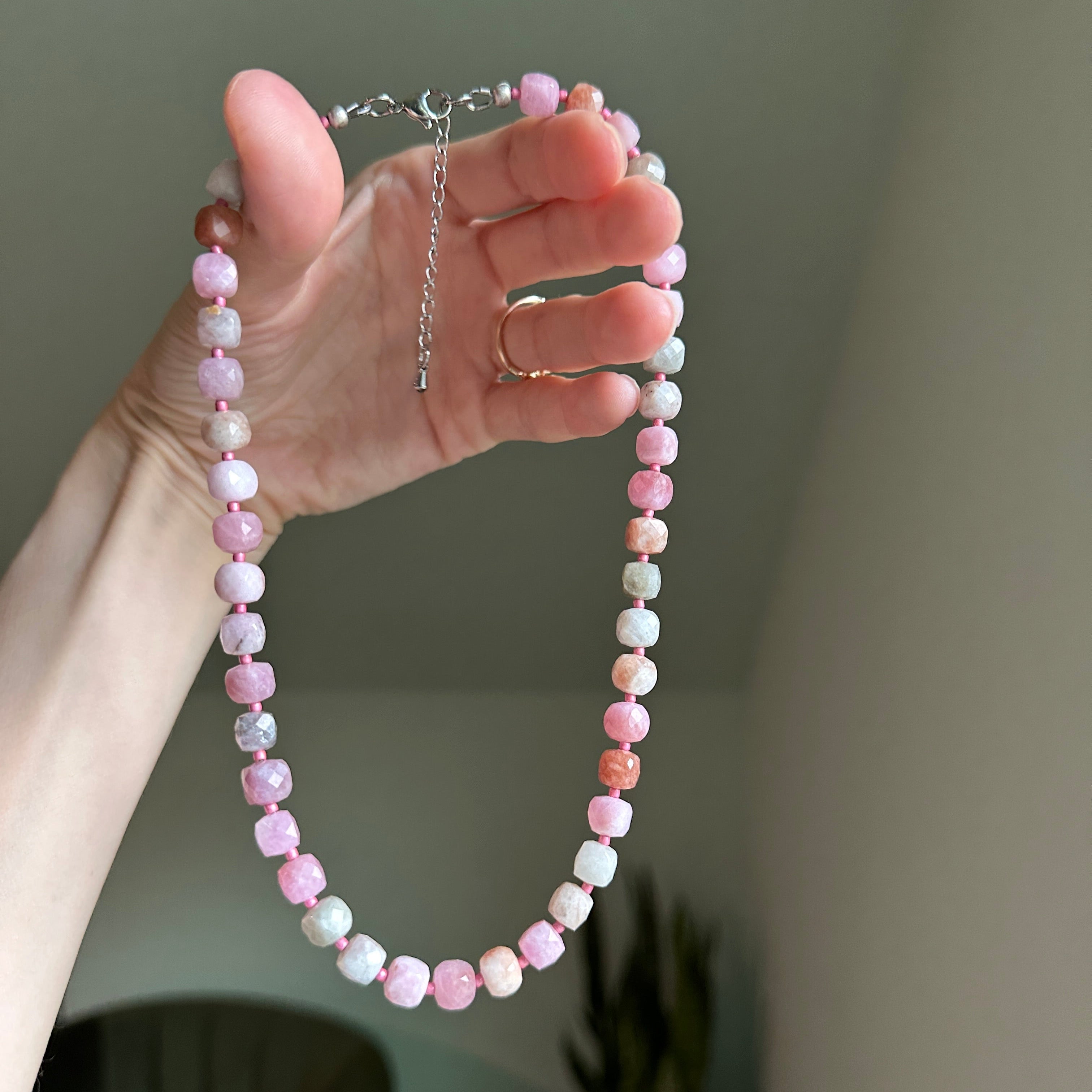 Faceted Cube Morganite Choker Necklace